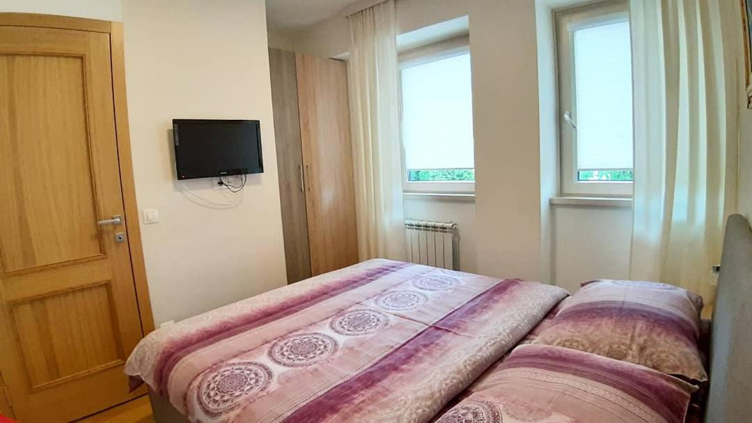 Lux Apartment Lazarevic - Housity