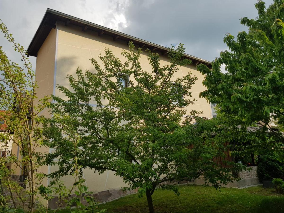 Ferienwohnung am Zeulenrodaer Meer - Housity