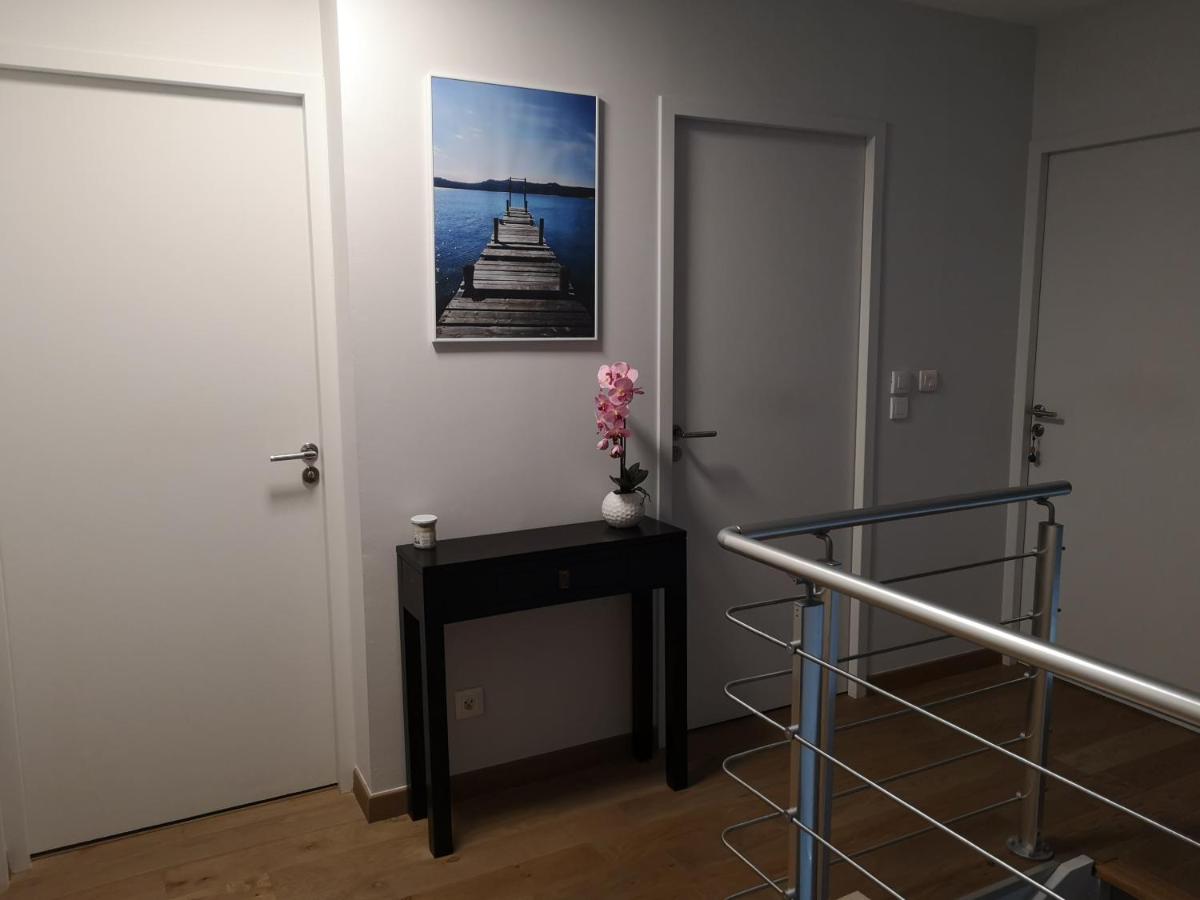 B&B Mimi Totem - Housity