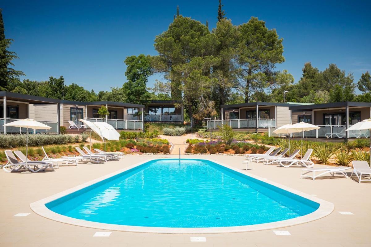 Suitetrails - Mobile Homes Camping Santa Marina, Lanterna