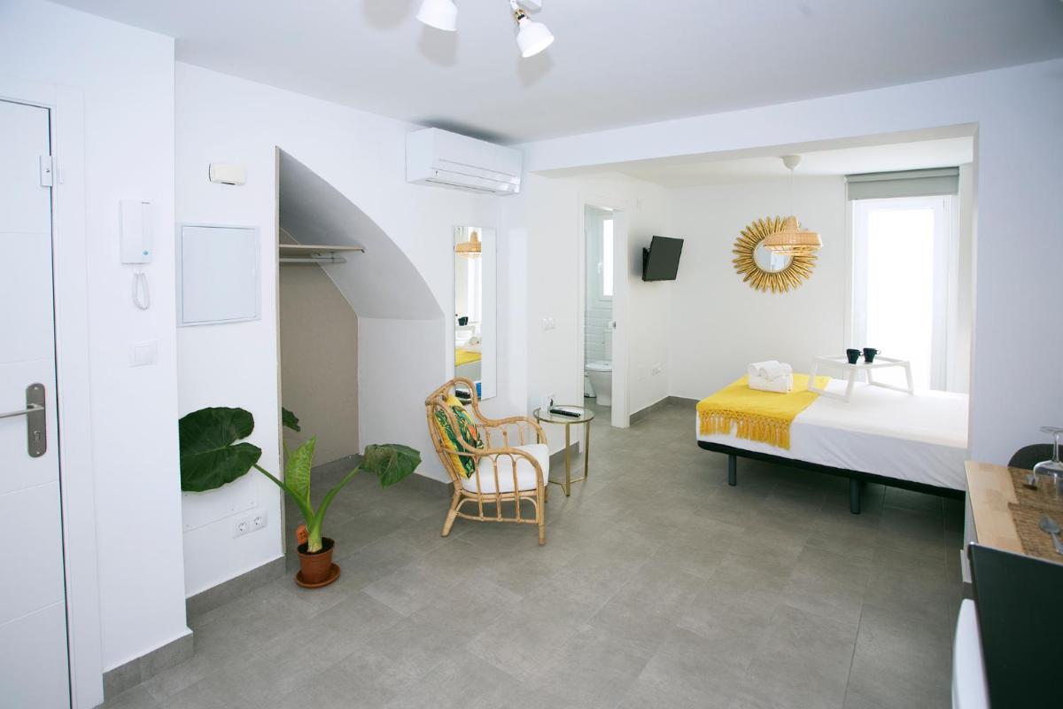 MONKÓ - LEMON & TROPYCAL APARTMENT o - Housity