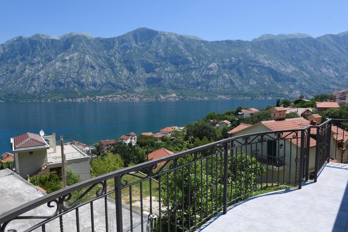 Luxury Apartments - Housity