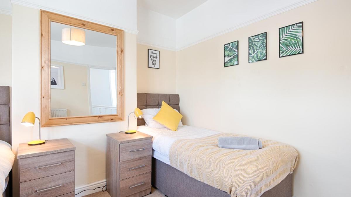 The Location - TV in Every Bedroom! - Hizvo