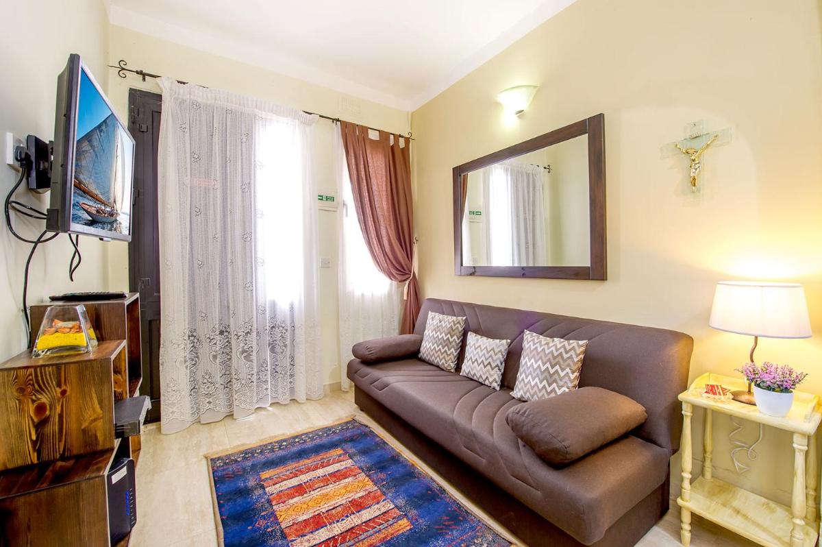aloha apartments - Housity