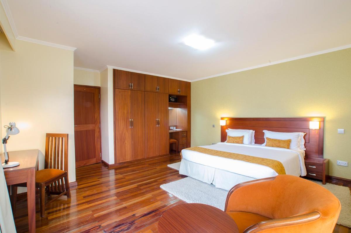 Waridi Paradise Hotel and Suites - Housity