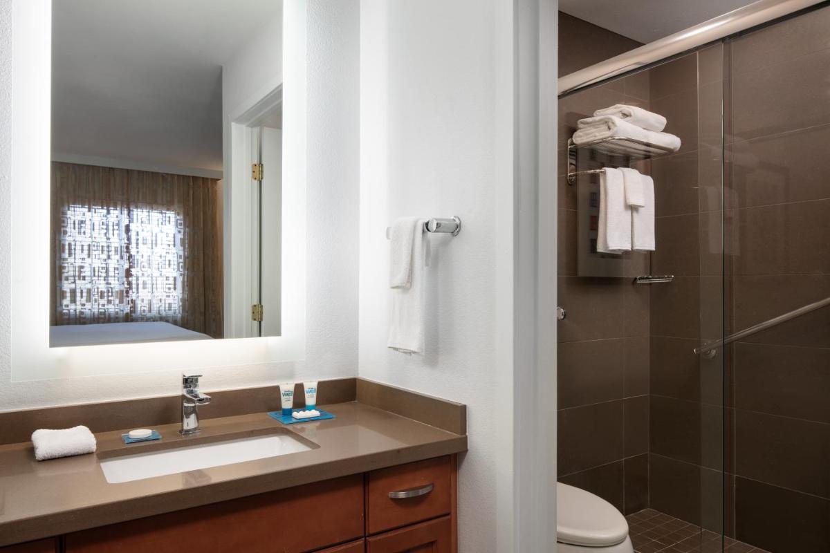 Hyatt House Denver Tech Center - Housity