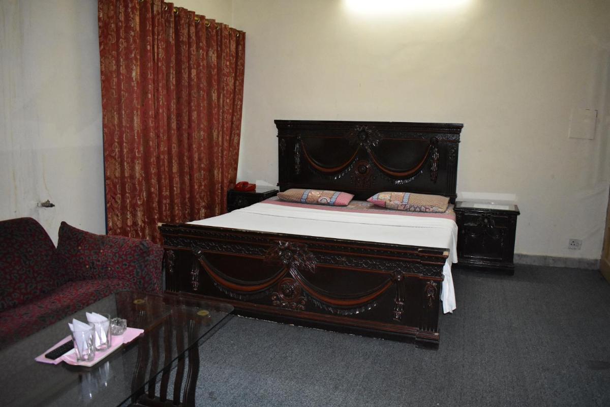 Paramid II - Housity