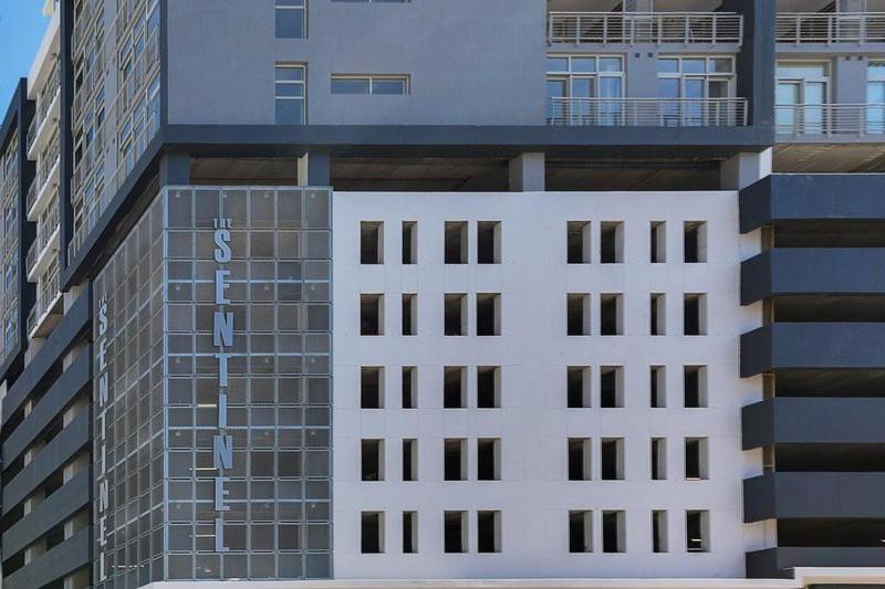 1005 The Sentinel - Housity