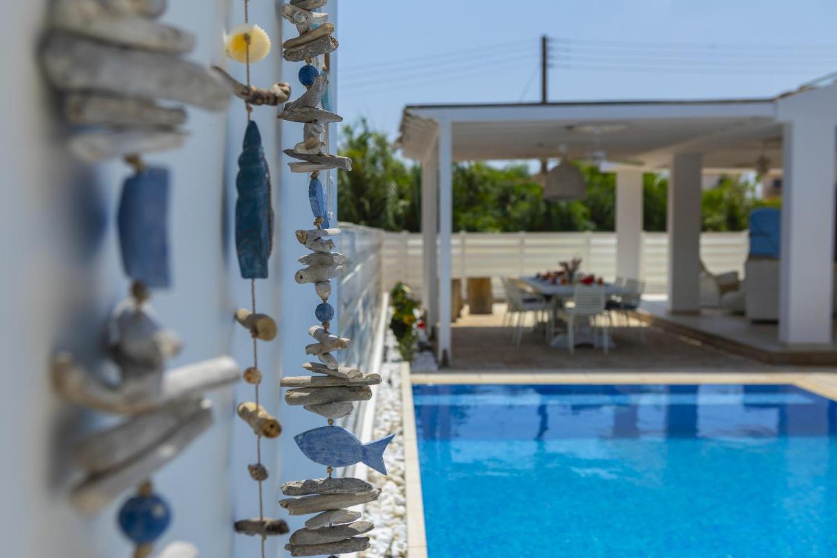Suitetrails - Protaras Villa Serifos By The Sea