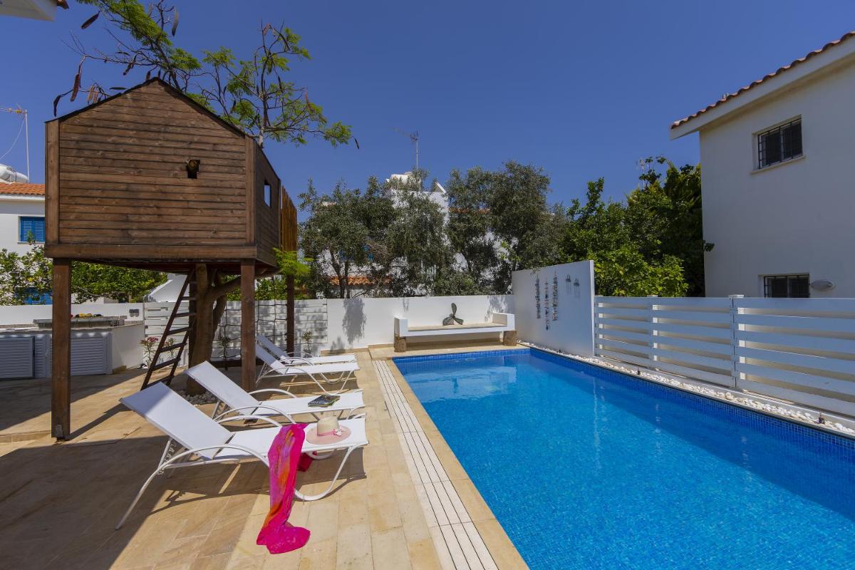Suitetrails - Protaras Villa Serifos By The Sea