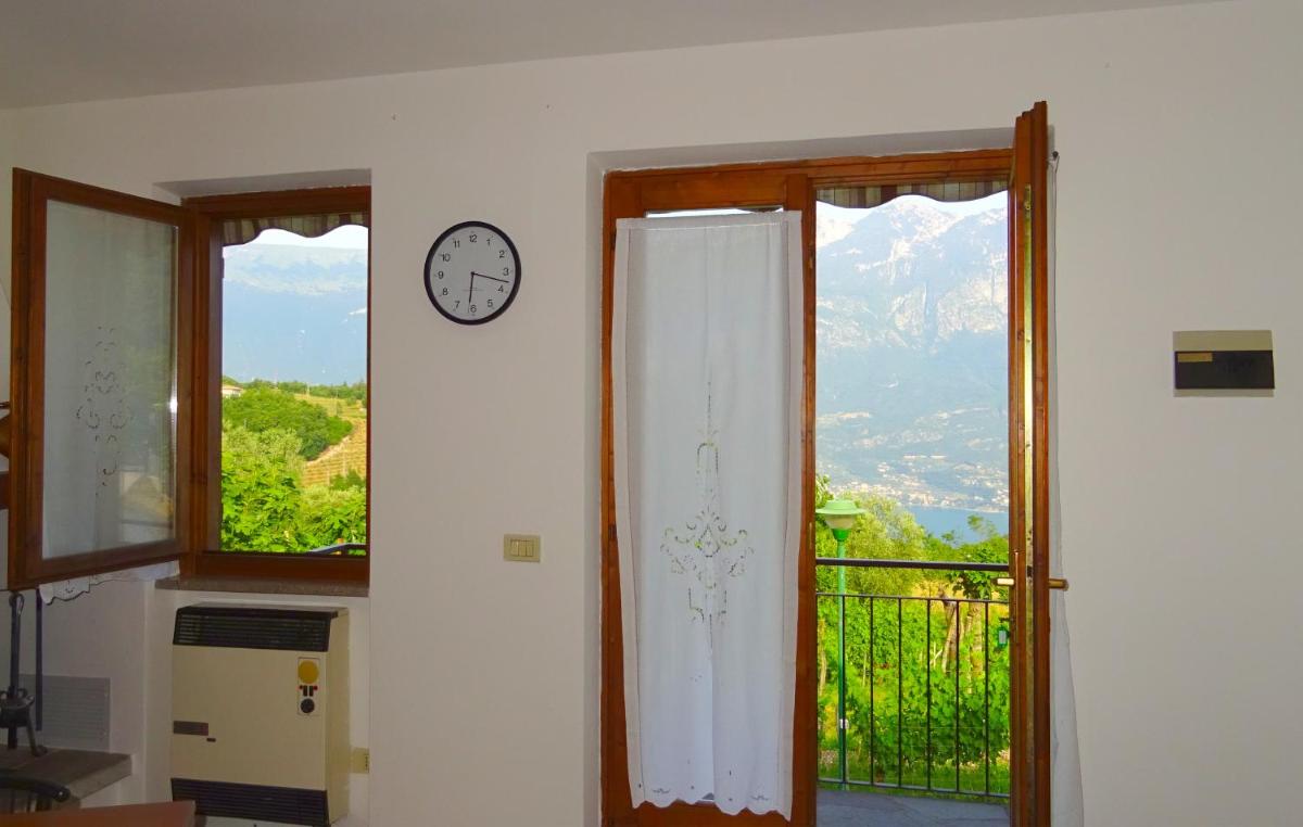 Casa Elisa Balcony by Gardadomusmea - Housity