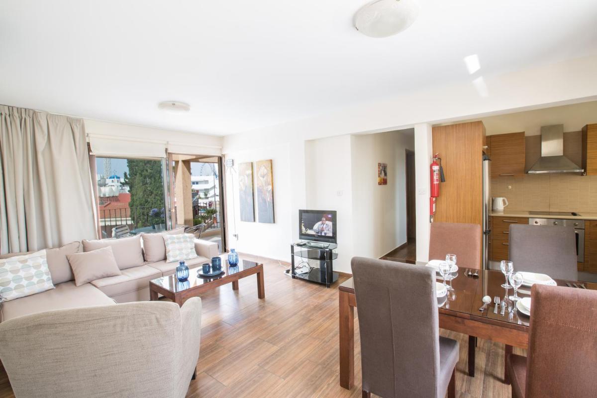 Napiana Apartments - Housity