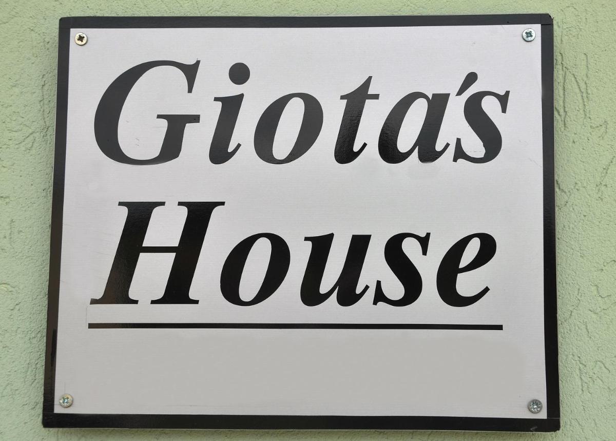 Giota's House - Housity