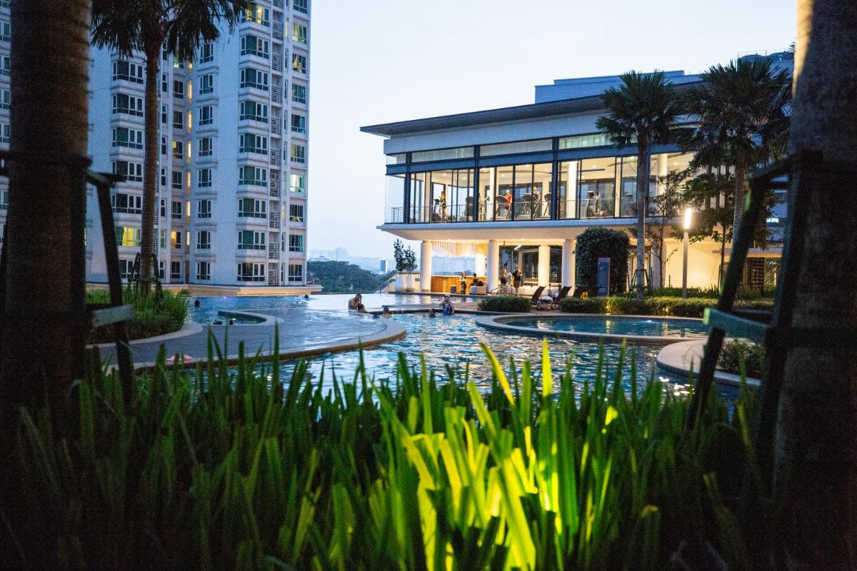 Velocity KL By PSM Luxury Suites - Housity