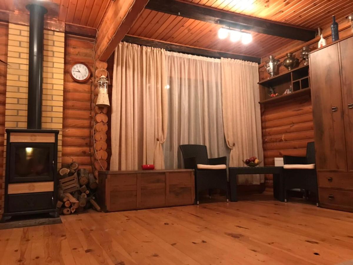 Rybatskii domik - Housity