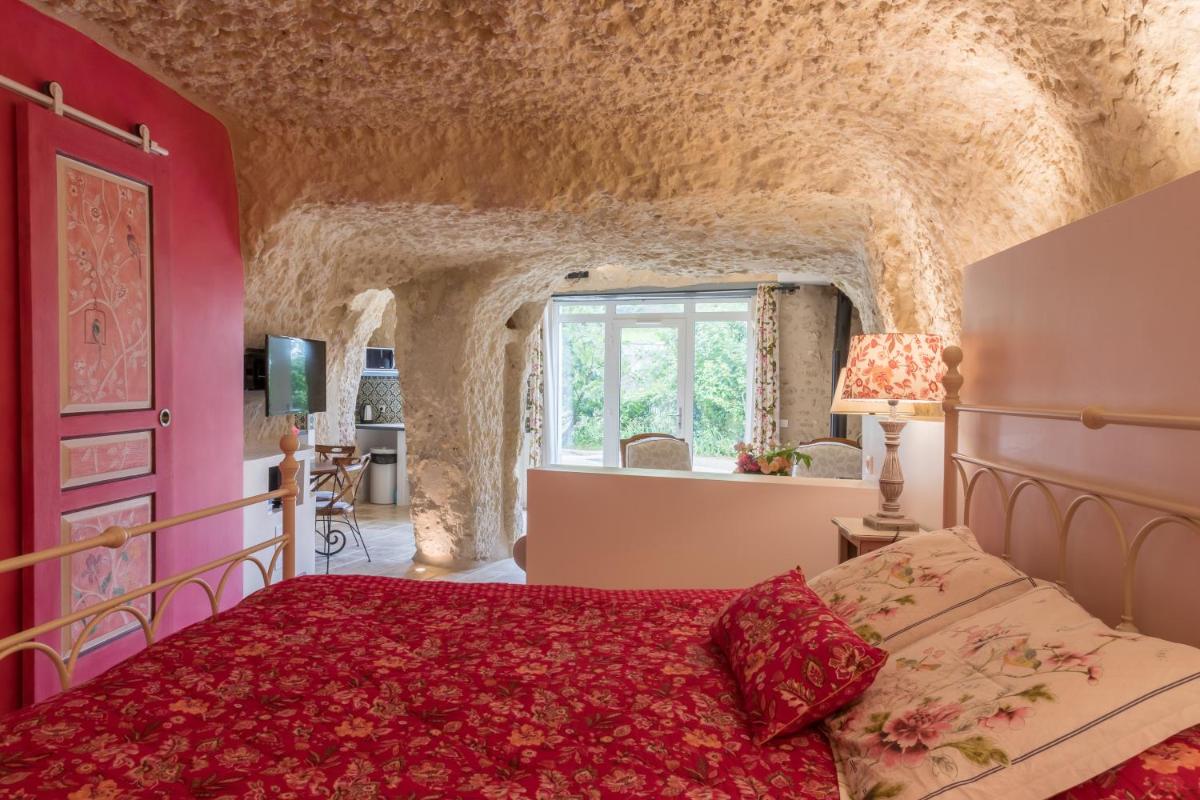 Gîte De La Rochère - Housity