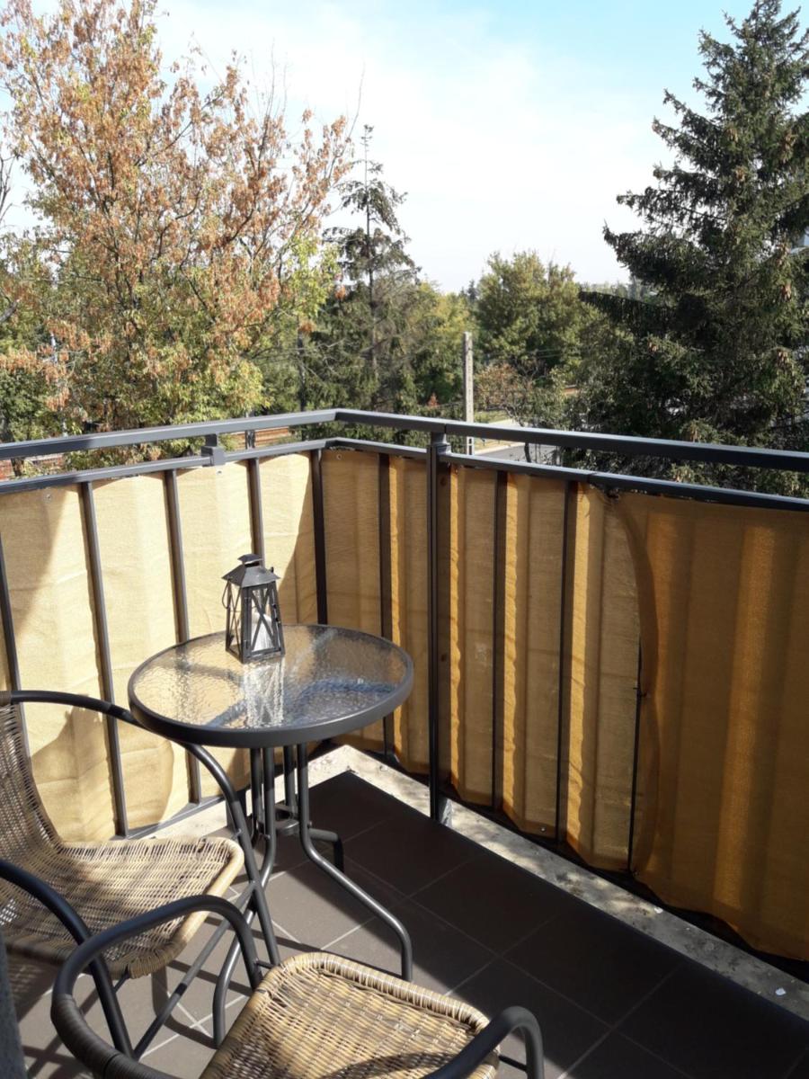 Apartament Dywizjonu - Housity