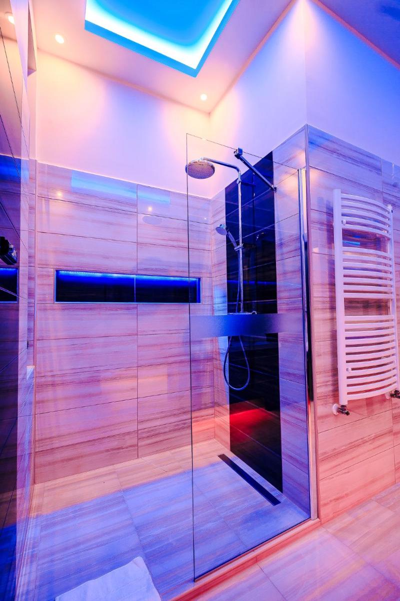 Luxury Smart Apartments - Housity