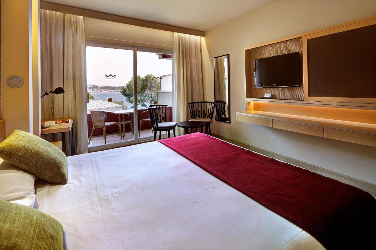 Cama o camas de una habitación en Palace Bonanza Playa Resort & SPA by Olivia Hotels Collection