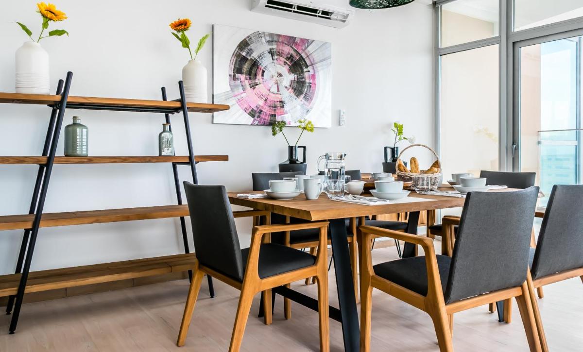Gorgeous Apartment - PH Quartier Del Mar - Housity
