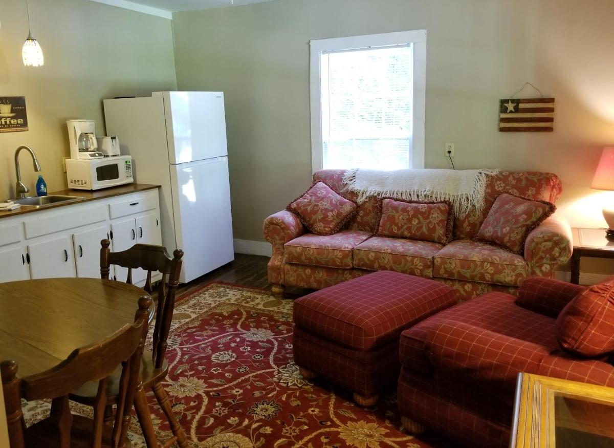 The Cabins at Healing Springs - Housity