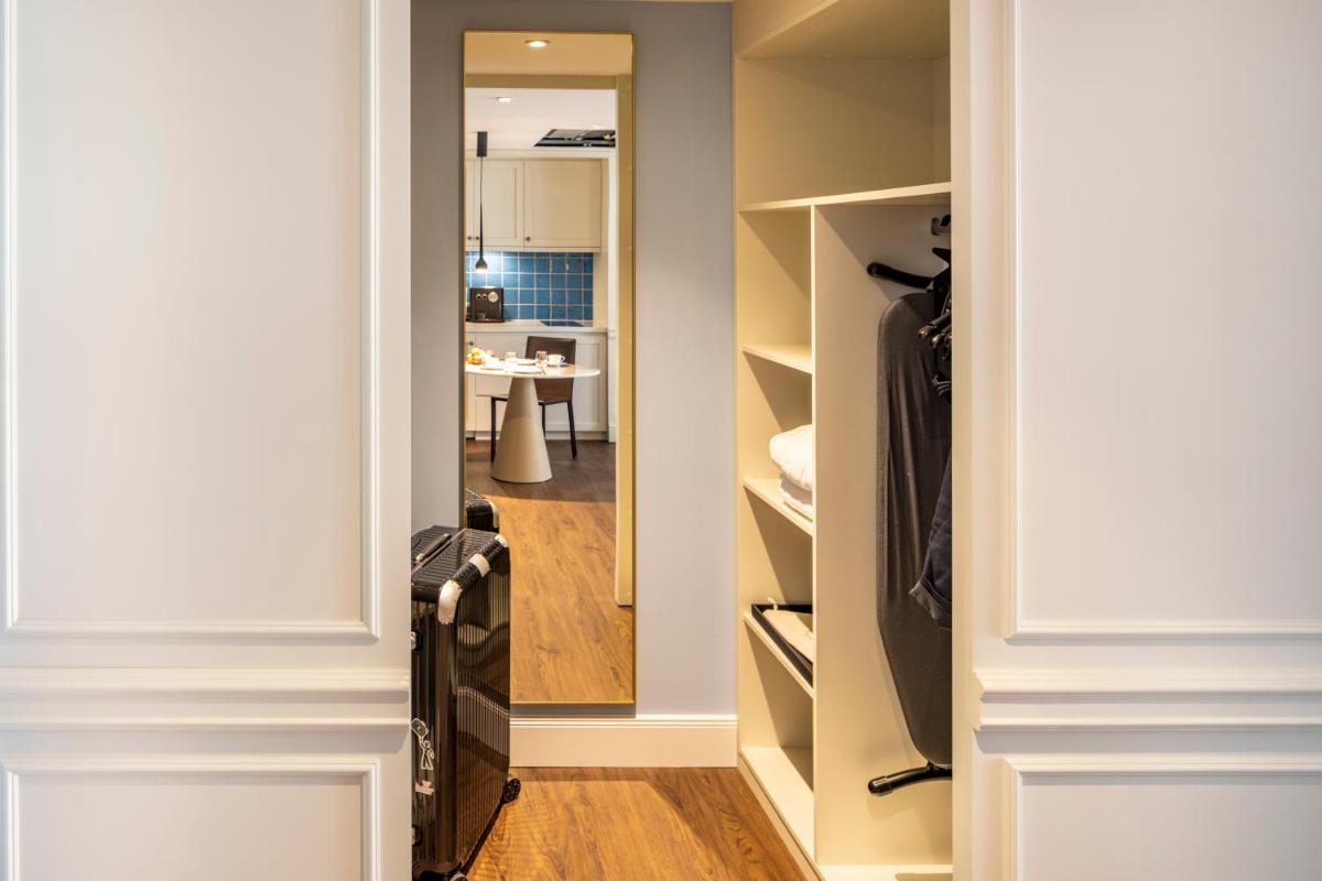 TV/Unterhaltungsangebot in der Unterkunft Fraser Suites Hamburg TV/Unterhaltungsangebot in der Unterkunft Fraser Suites Hamburg