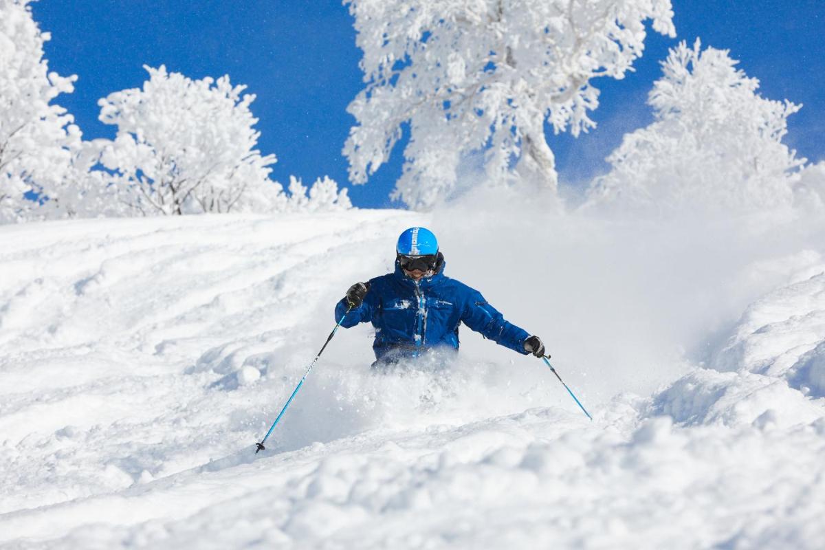 Yu Kiroro, Ski-in Ski-out Luxury Residences - Housity