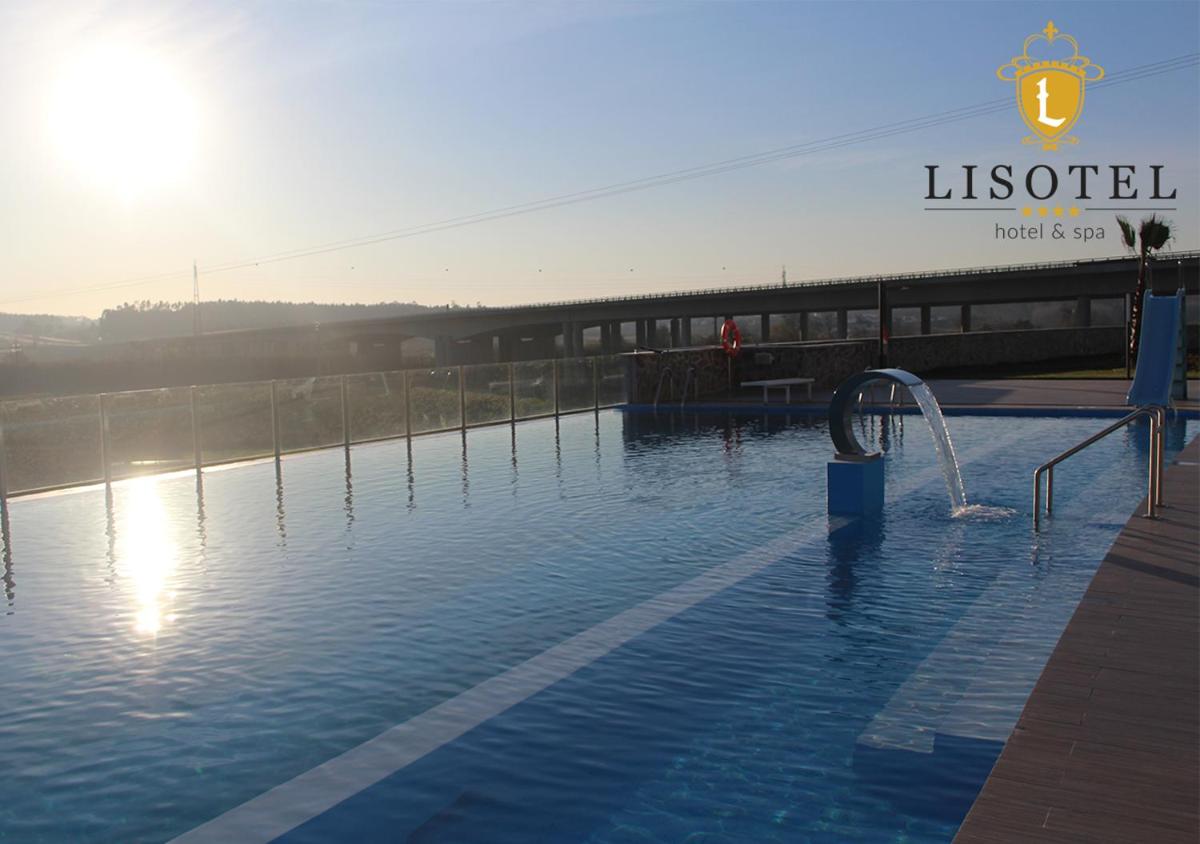 A piscina em ou perto de Lisotel - Hotel & Spa