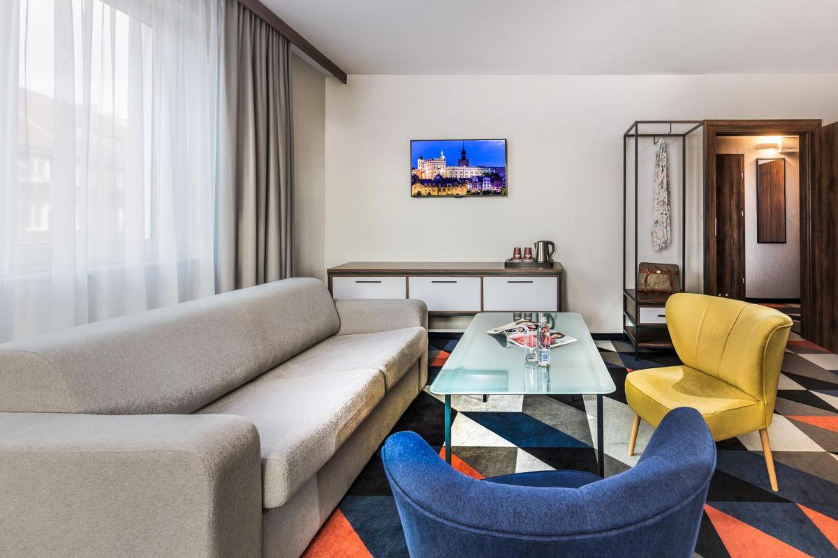 Vulcan Hotel - Housity