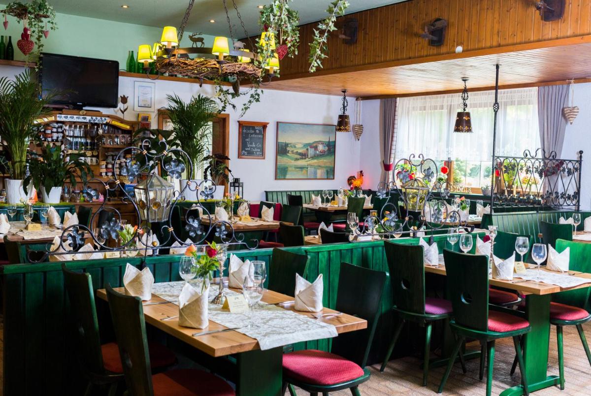 Hotel-Restaurant zum Ochsen - Housity