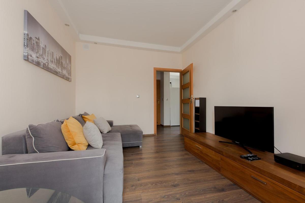 ShortStayPoland Staszica (B76) - Housity