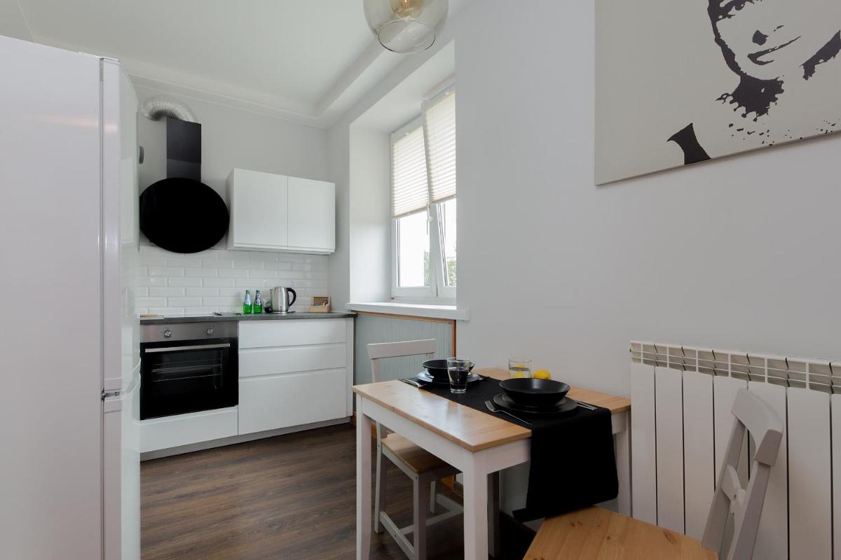 ShortStayPoland Staszica (B76) - Housity