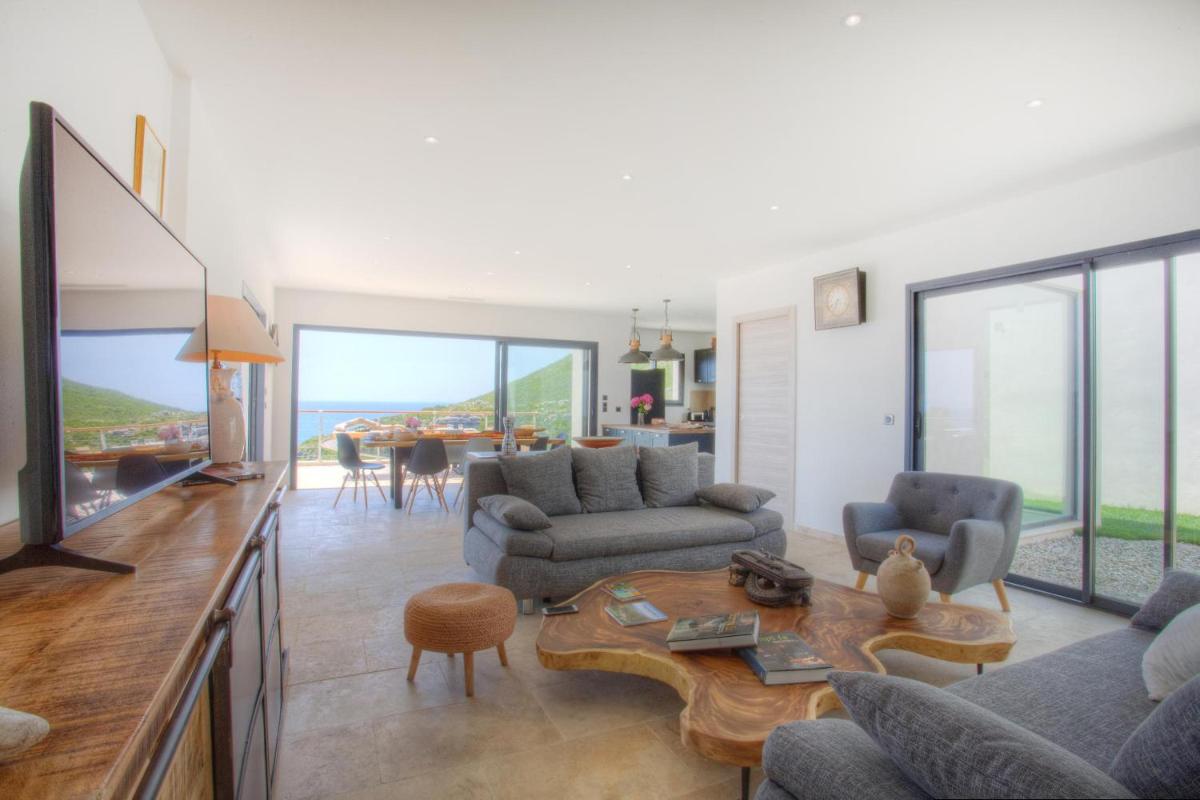 Villa A Luna - Housity
