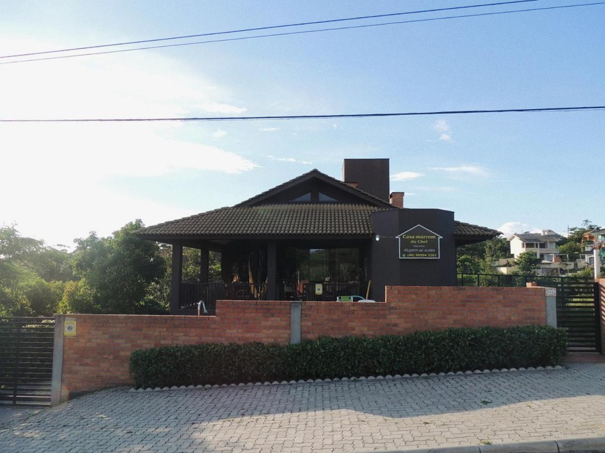 Casa Marrom do Chef - Housity