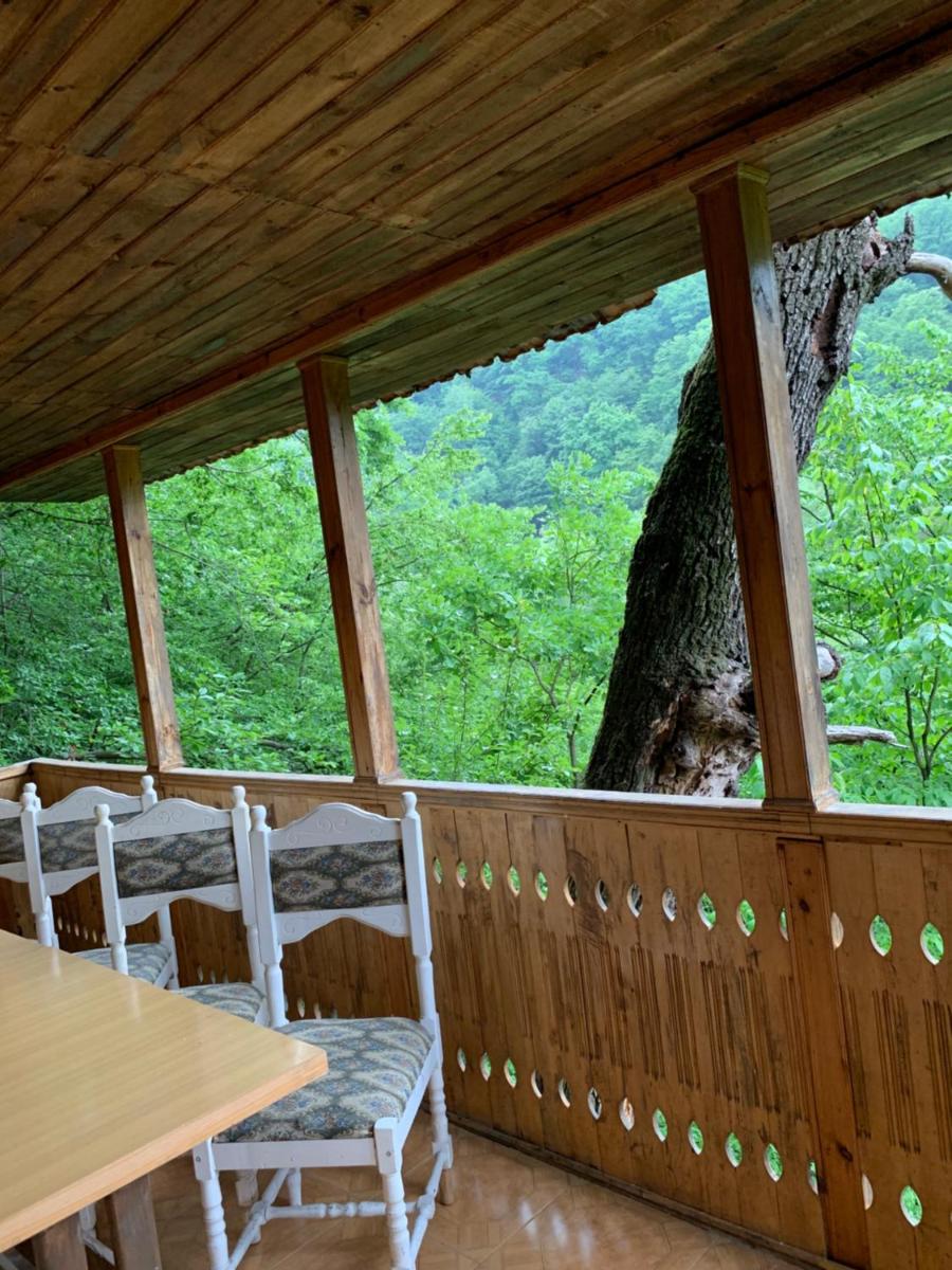 Anush restaurant/hotel - Housity