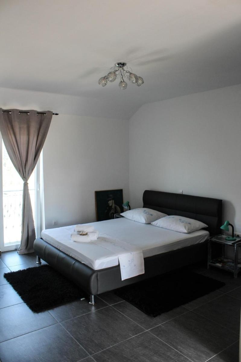 Studio apartment Laura || - Housity