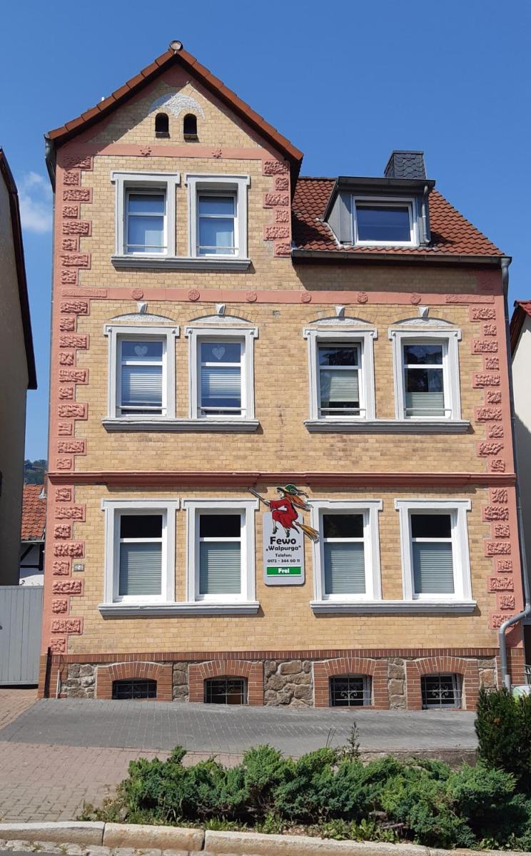 Walpurga - Housity