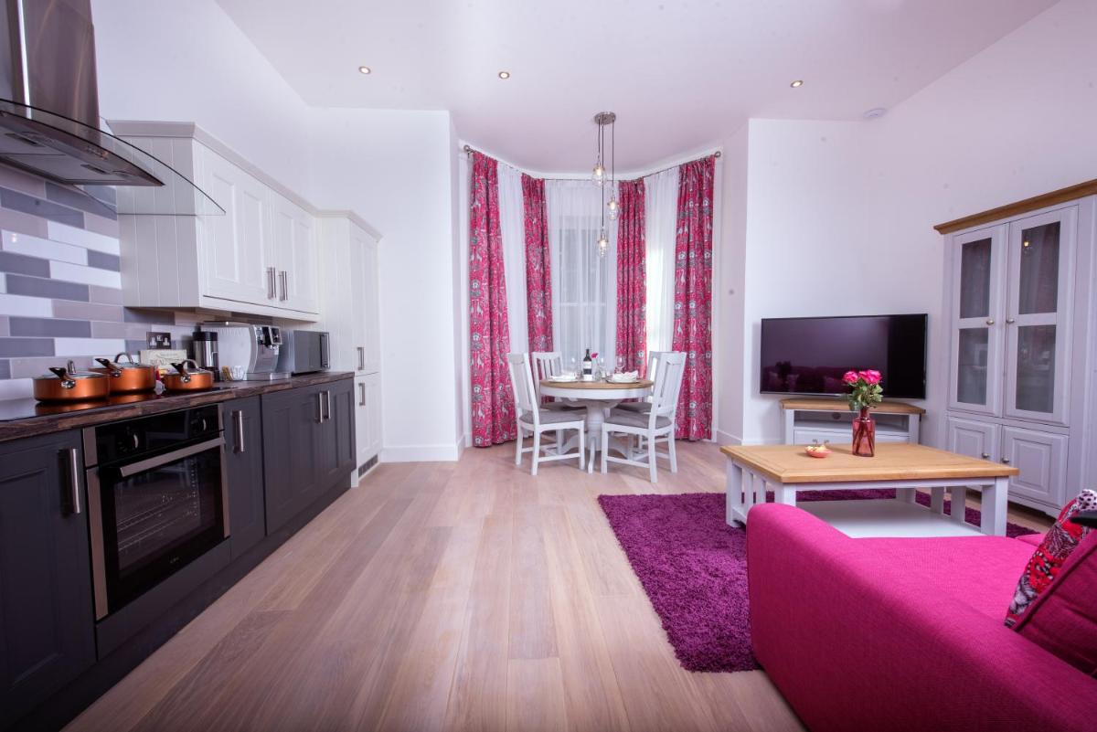 Best Luxury Apart Hotel in Oxford- Beechwood House - Housity