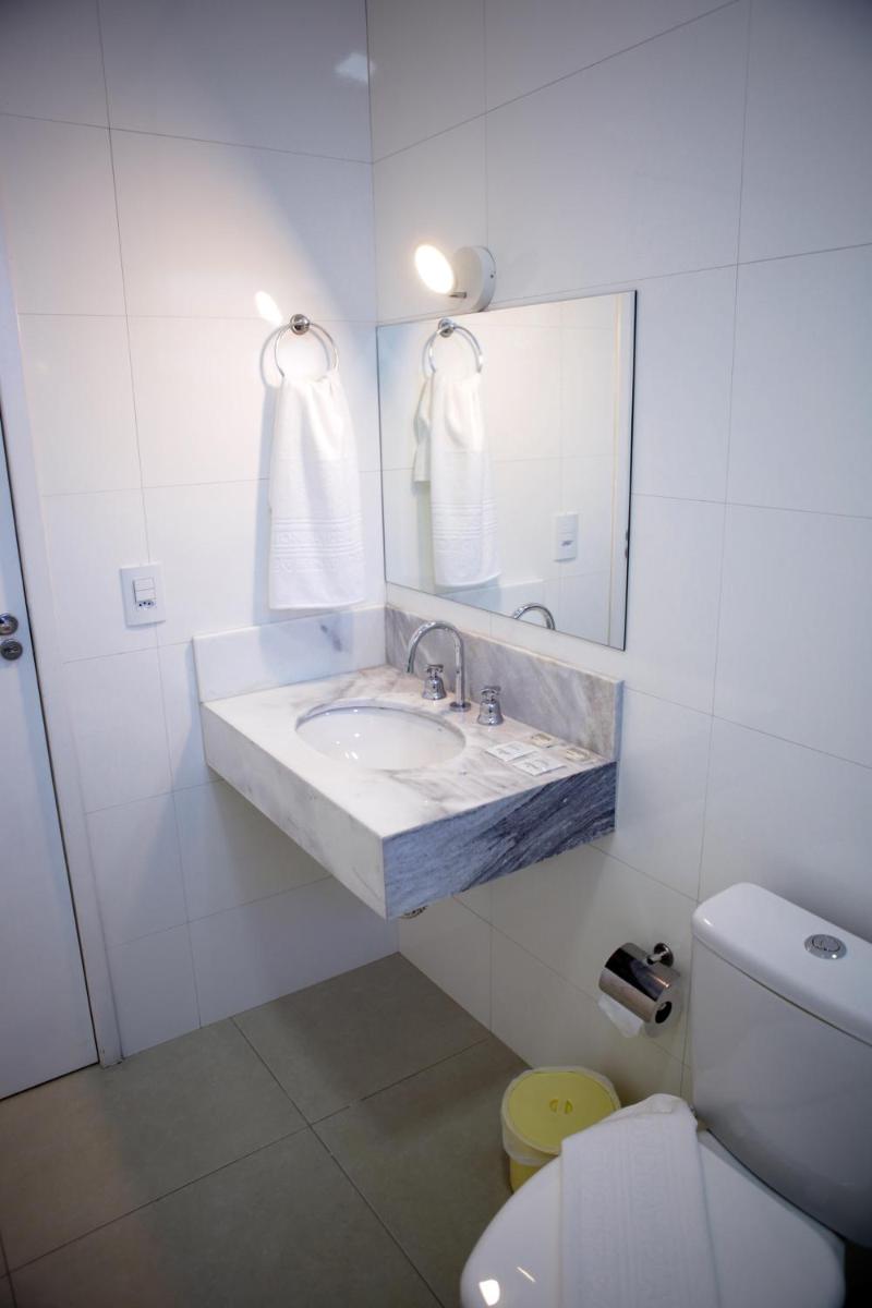 Regional Plaza Hotel Event Park - Housity