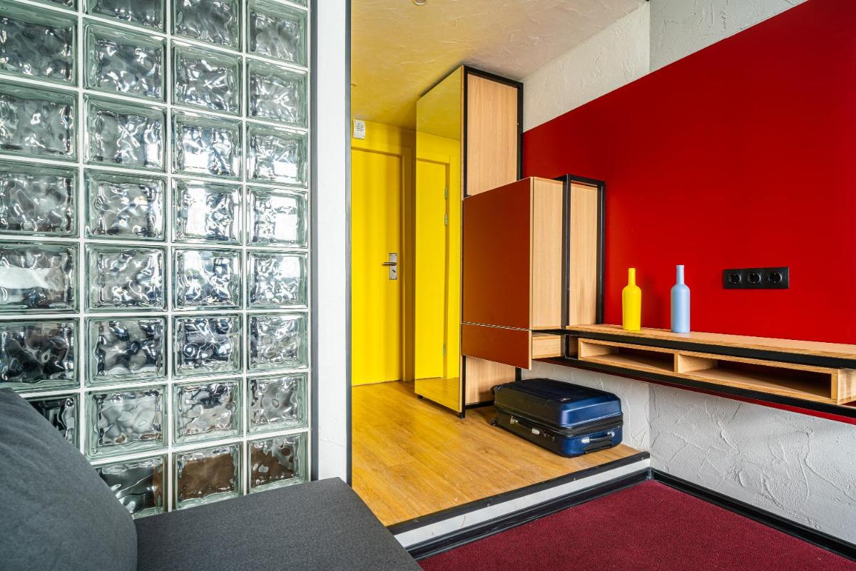 Greenfeel Hotel Pskov - Housity