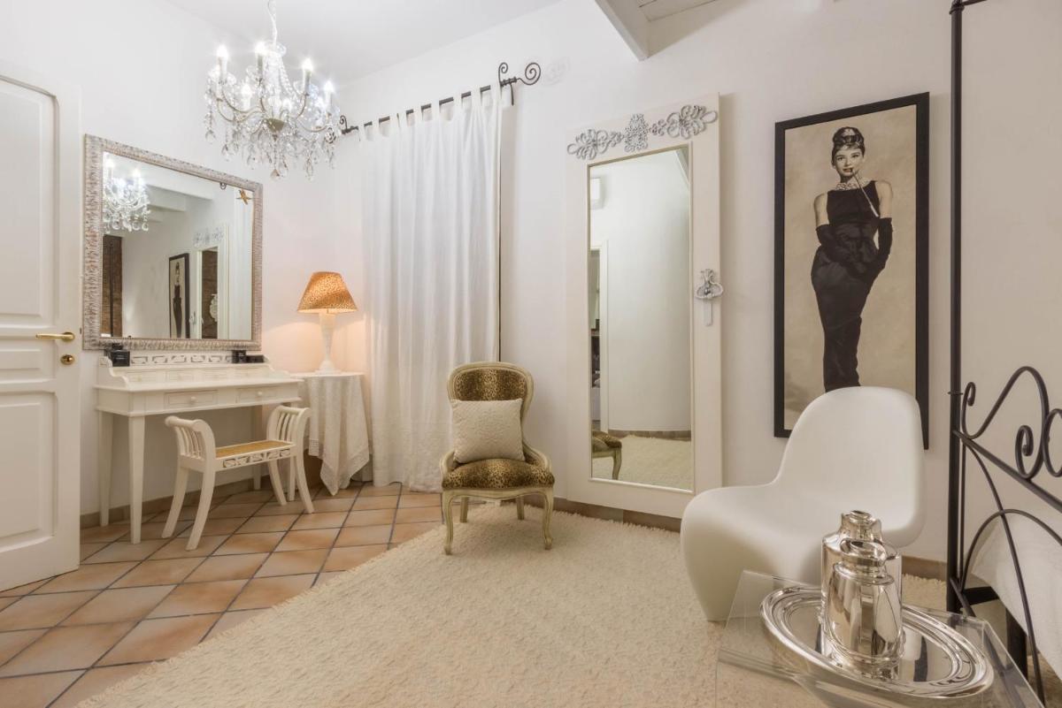 Stella Moresca Luxury Villa - Housity