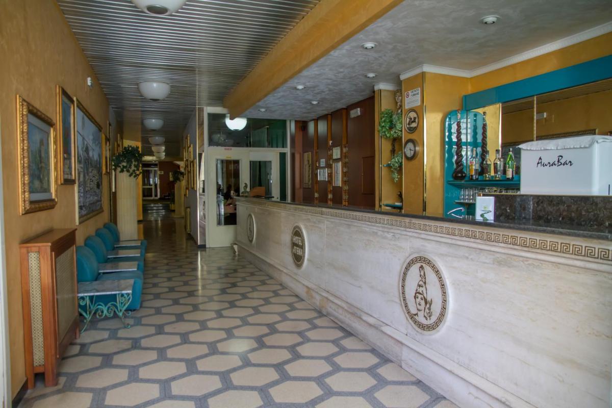 HOTEL ATENA - Housity