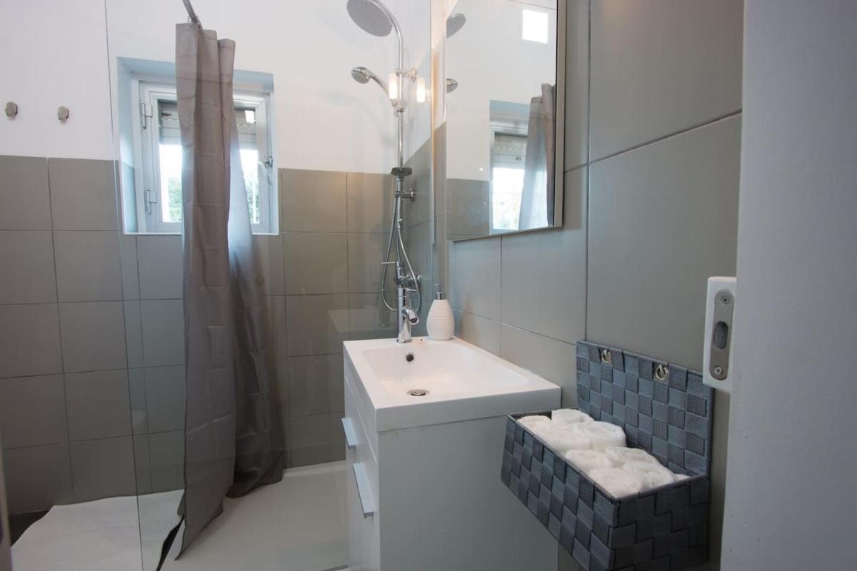 Carvalhos House - Housity