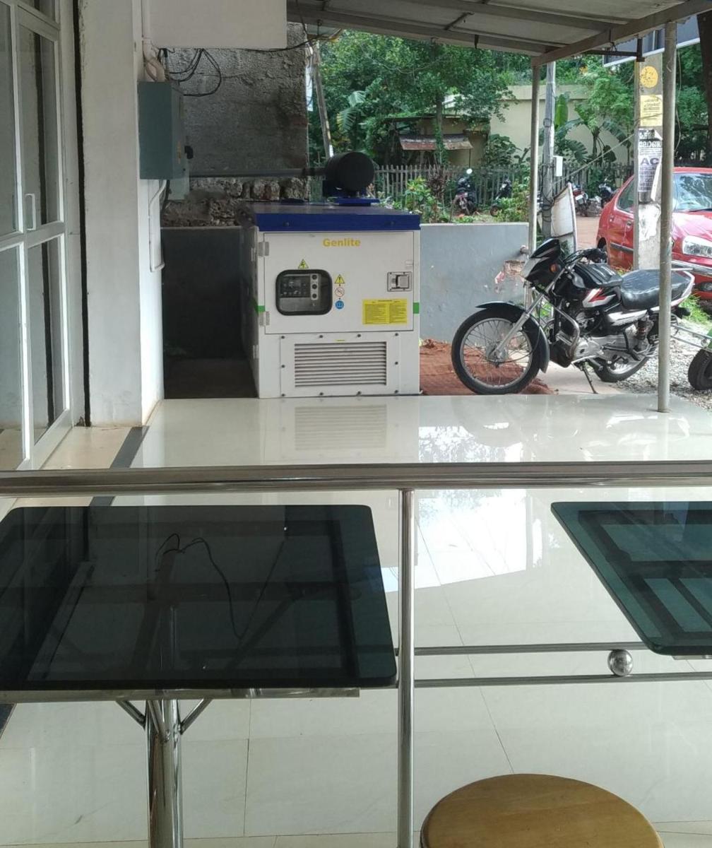 Anandan Tourist Home - Housity