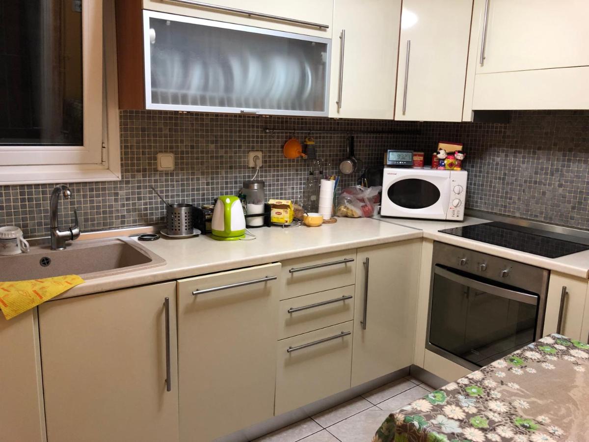 Anna Apartment in Kypseli - Housity
