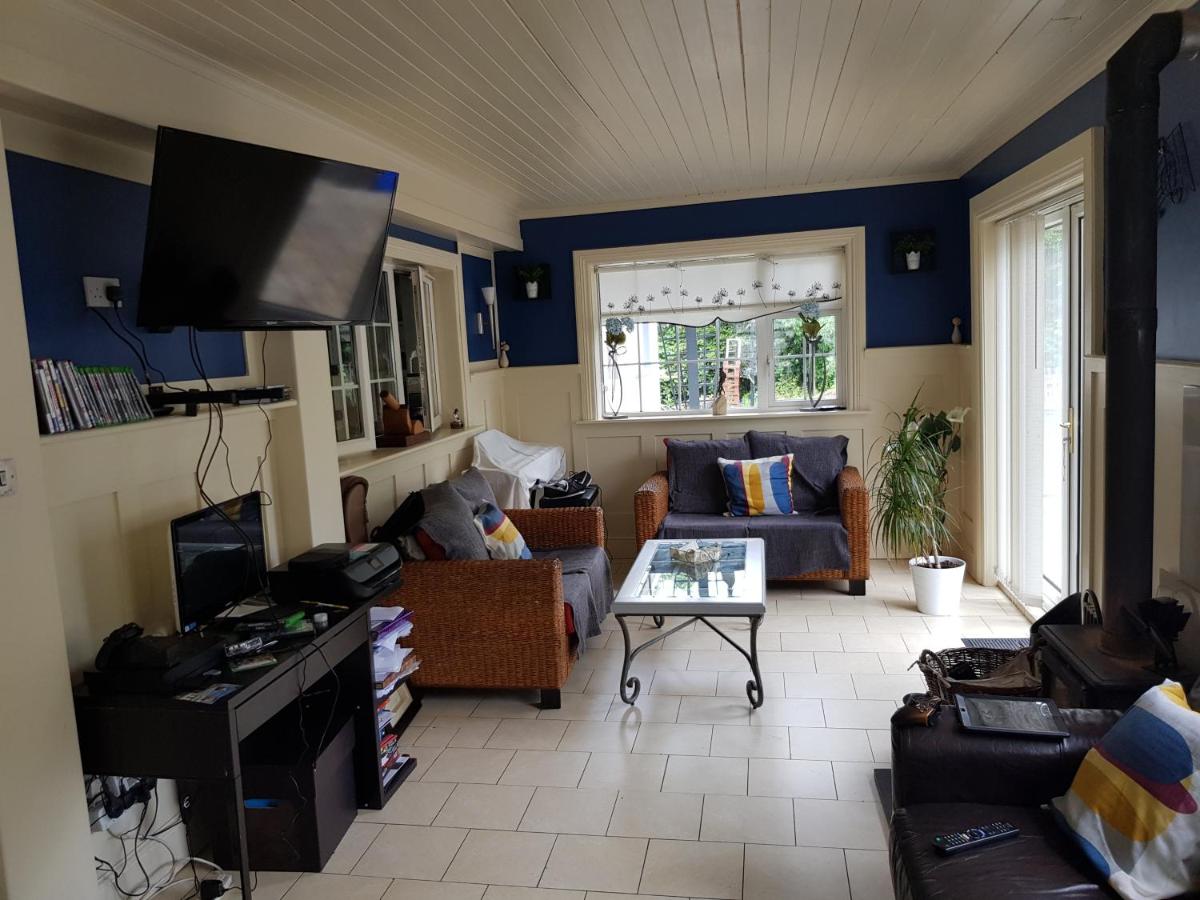 Highfield house bed and breakfast COLLINSTOWN - Housity