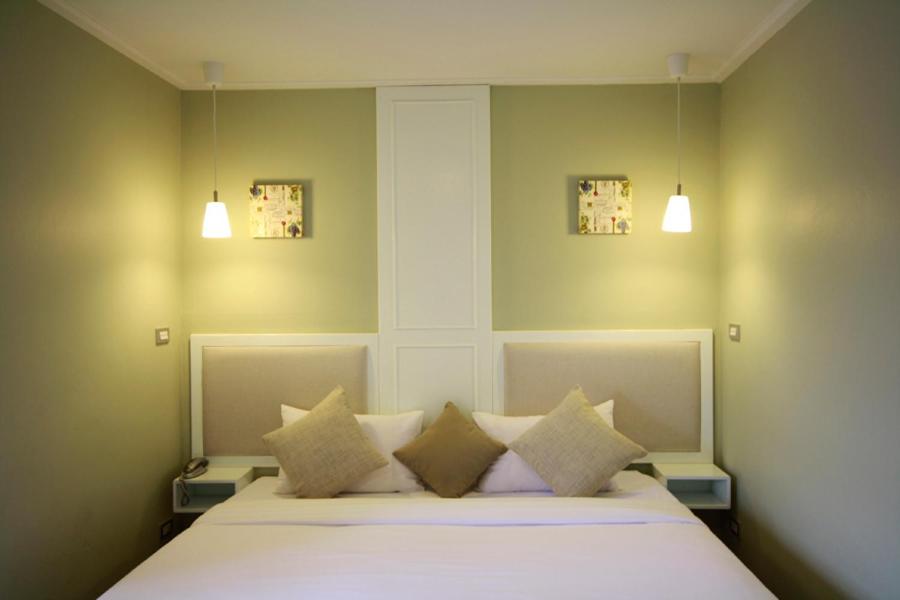 Hotel Alley - Housity