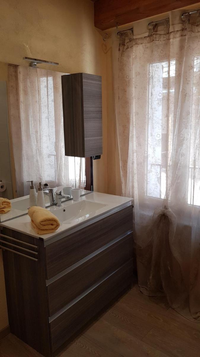 La Ca' d' Rina Casa Vacanze - Housity