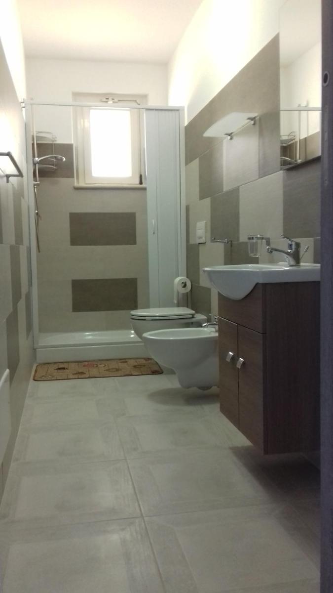 Chiaro di Luna - Housity