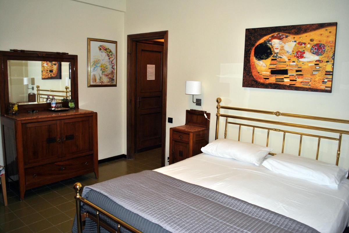 Bed & Breakfast "A Casa di Anto" - Housity